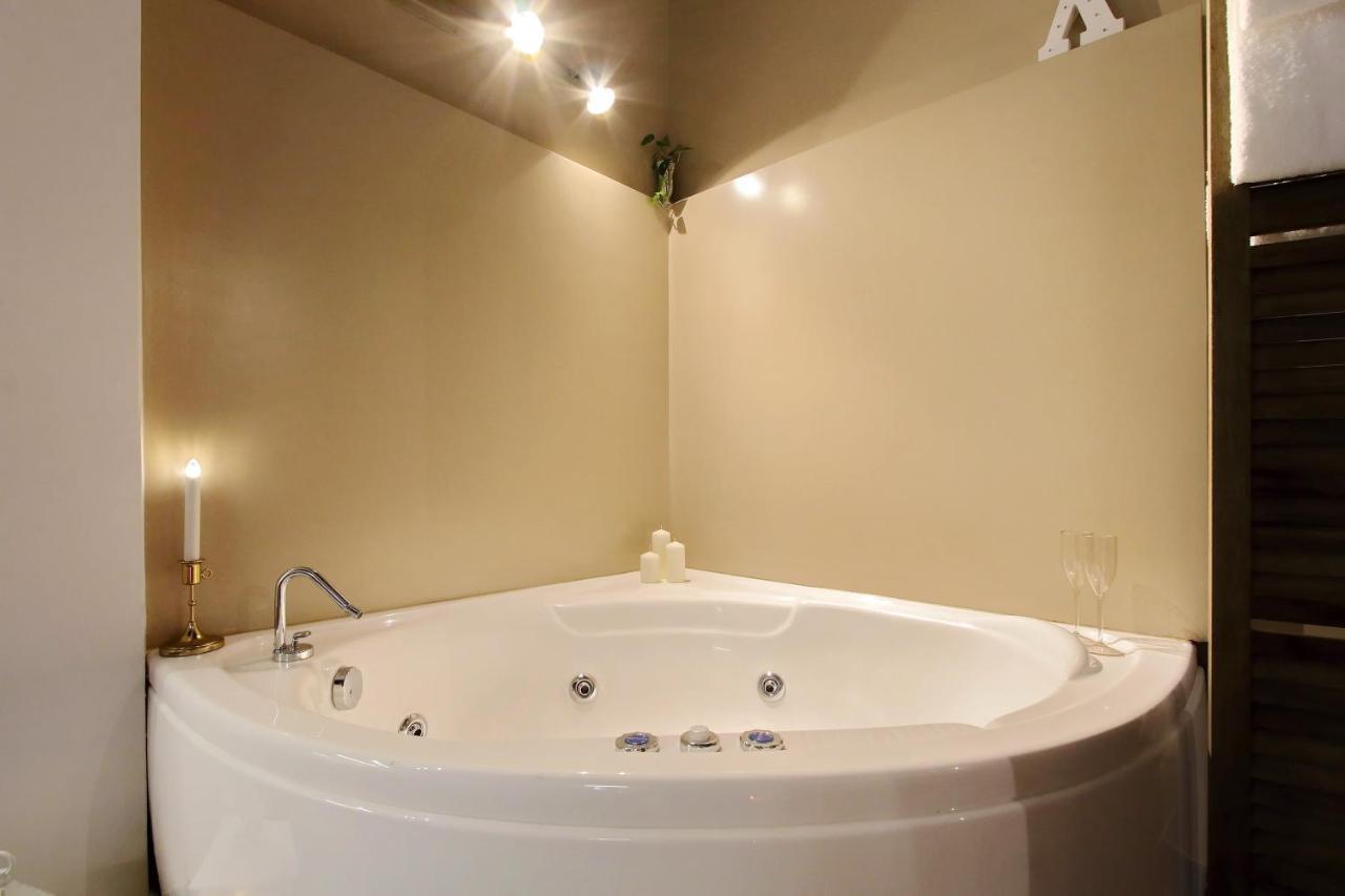 Trastevere Suites & Spa Rome Exterior photo