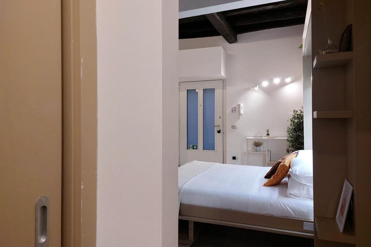 Trastevere Suites & Spa Rome Exterior photo